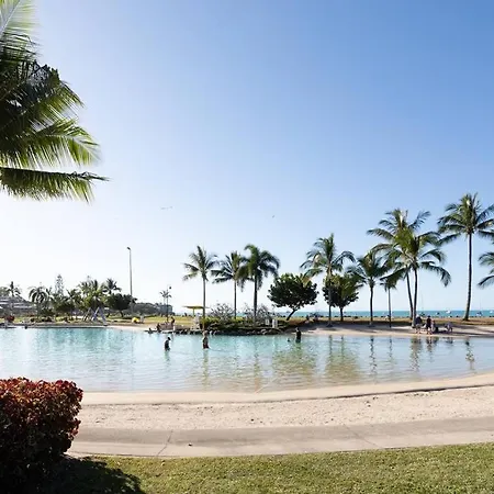 Ocean View 33A Studio Pool Ocean View Wifi Airlie Beach Exterior photo