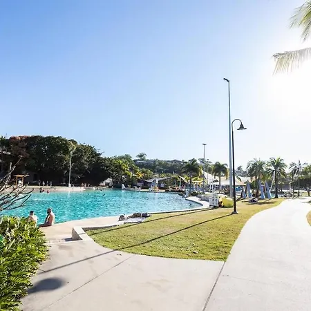 Ocean View 33A Studio Pool Ocean View Wifi Airlie Beach Exterior photo